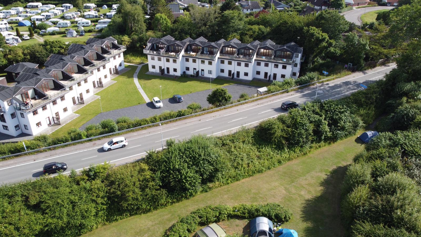 Strandhusene - dronebillede